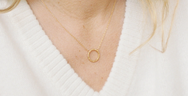 Shine Bright Like a Diamond: Learn How to Clean a Gold-Plated Necklace Without Damaging It