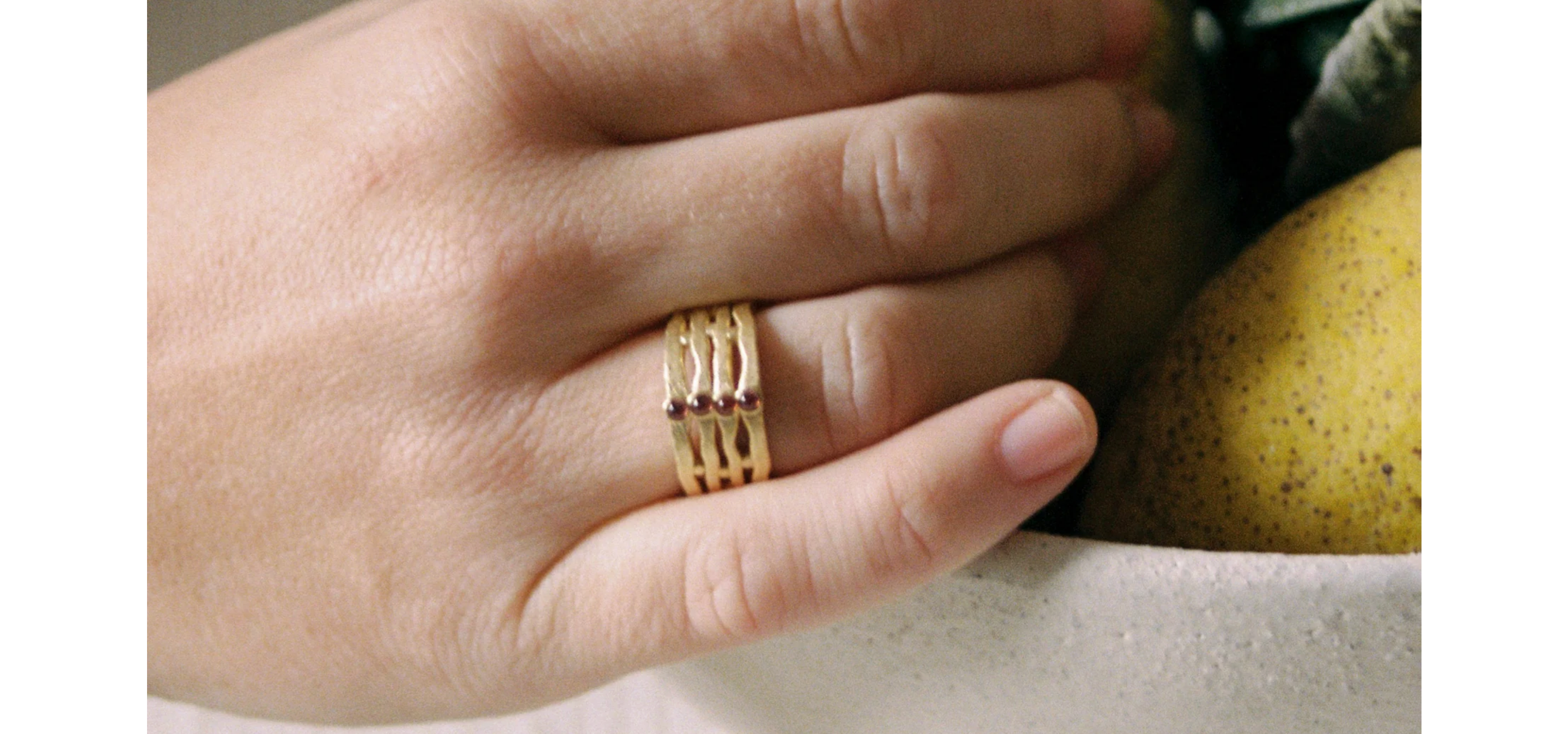 sustainable jewelry - victoria ring 
