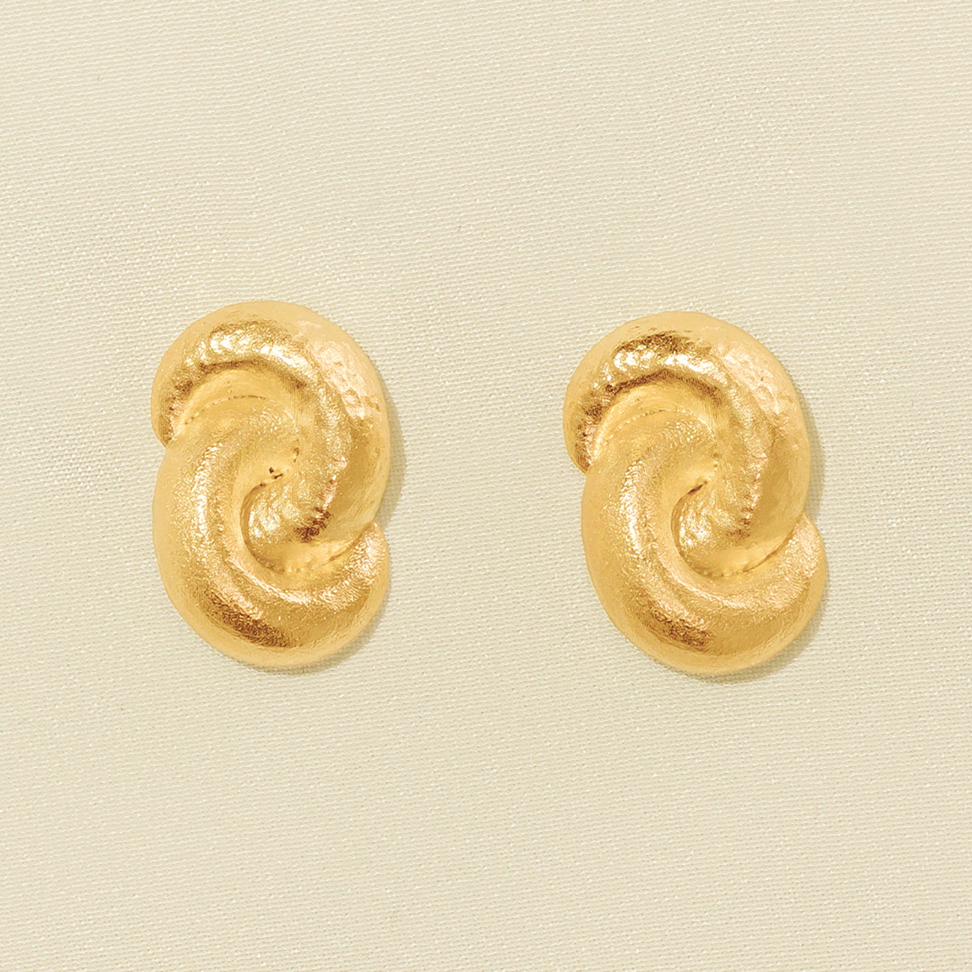 Marça Earrings