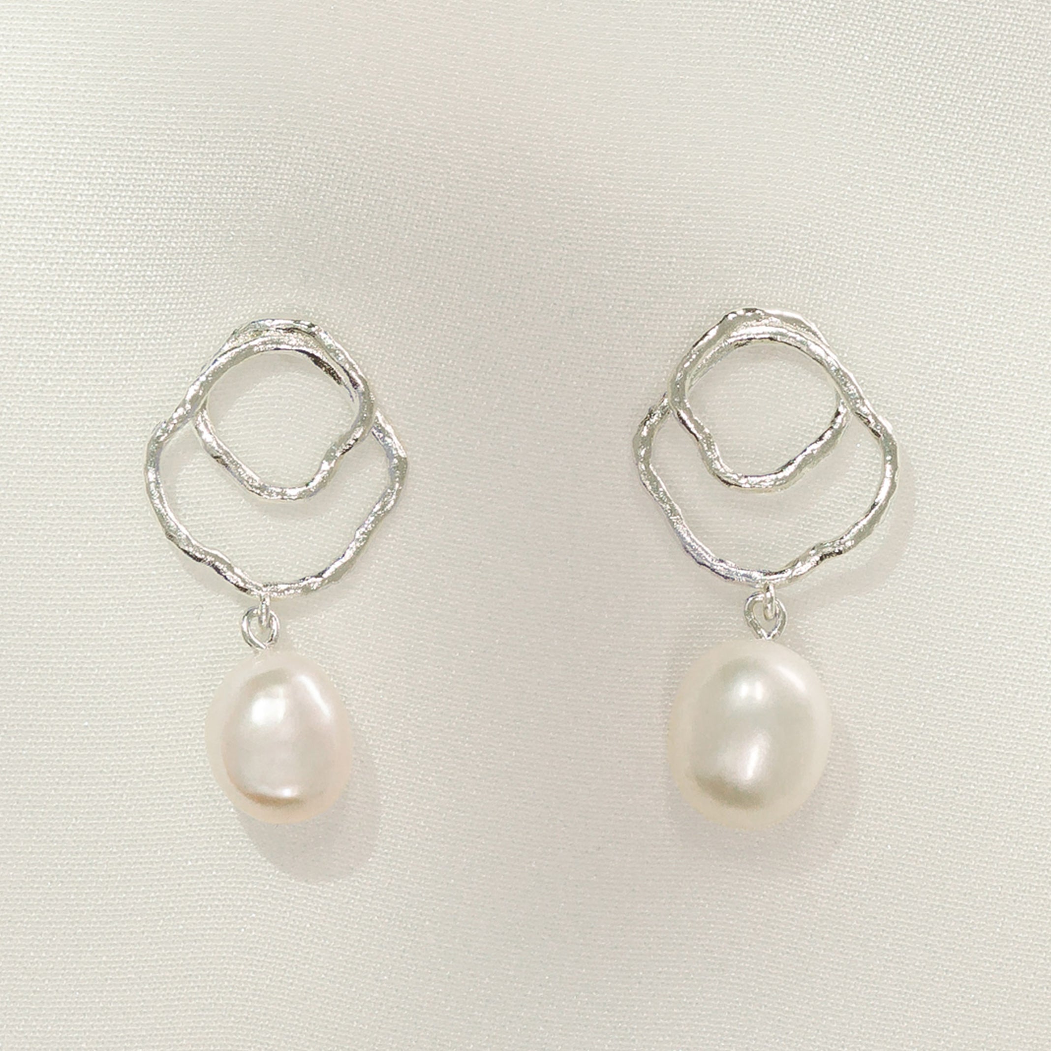 Célaphine Silver Earrings